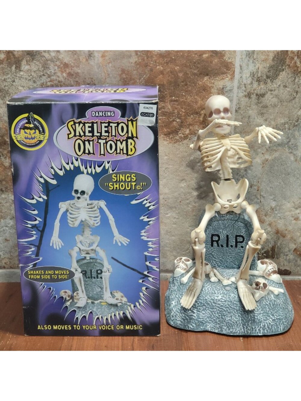 Vintage Gemmy Dancing Skeleton on Tomb Animated Halloween Decoration Original Bo